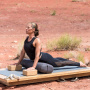 Блок для йоги Hugger Mugger Cork Yoga Block
