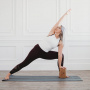 Блок для йоги Hugger Mugger Cork Yoga Block