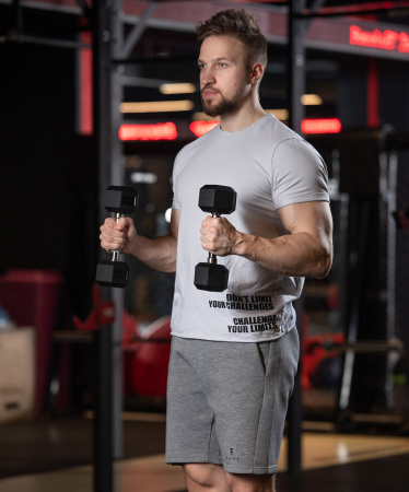 Гантель гексагональная обрезиненная Starfit DB-301 4 кг