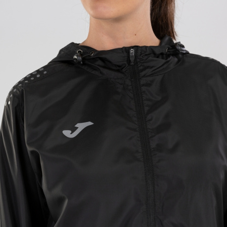 Ветровка женская Joma Raco черная